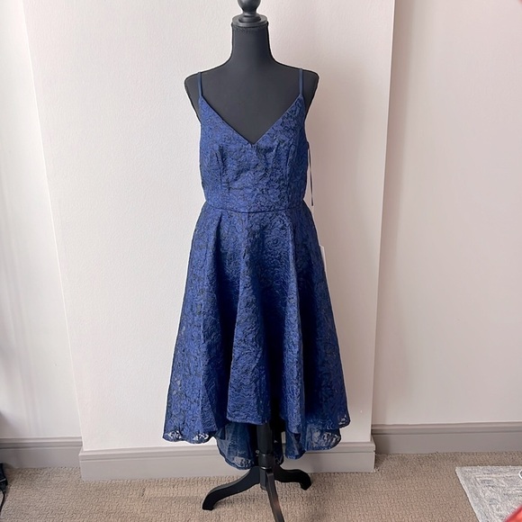 QUIZ Lace High Low Cocktail Party Dress in Midnight Blue Size Medium - Picture 4 of 11